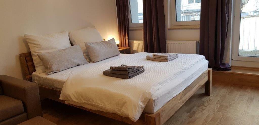 Cologne City Apartement Esterno foto